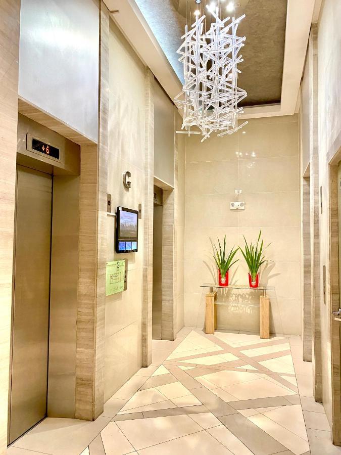 Frost At Manhattan Heights Towerb Manila Exterior foto